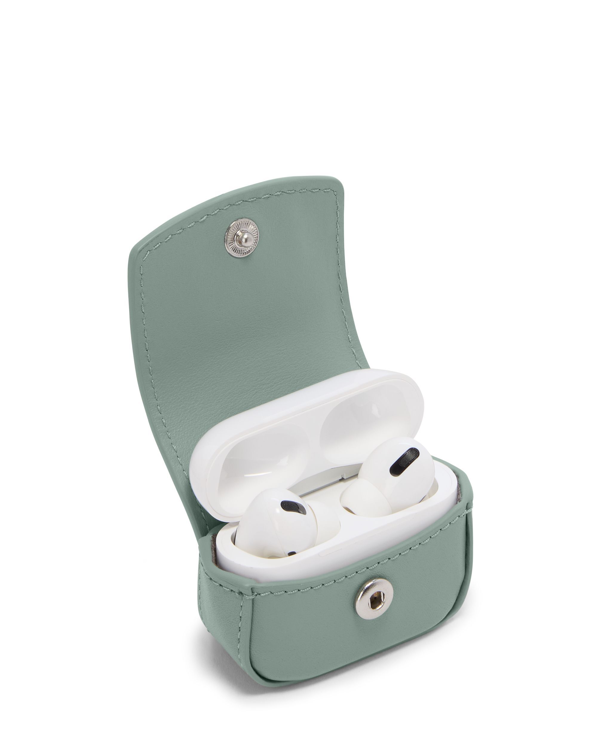 ✨美品 希少✨ TUMI ビーコンヒル チェスナット ラージ 68560D 激安通販 オンラインショップ】 TUMI 希少✨ ✨美品 68560D ラージ