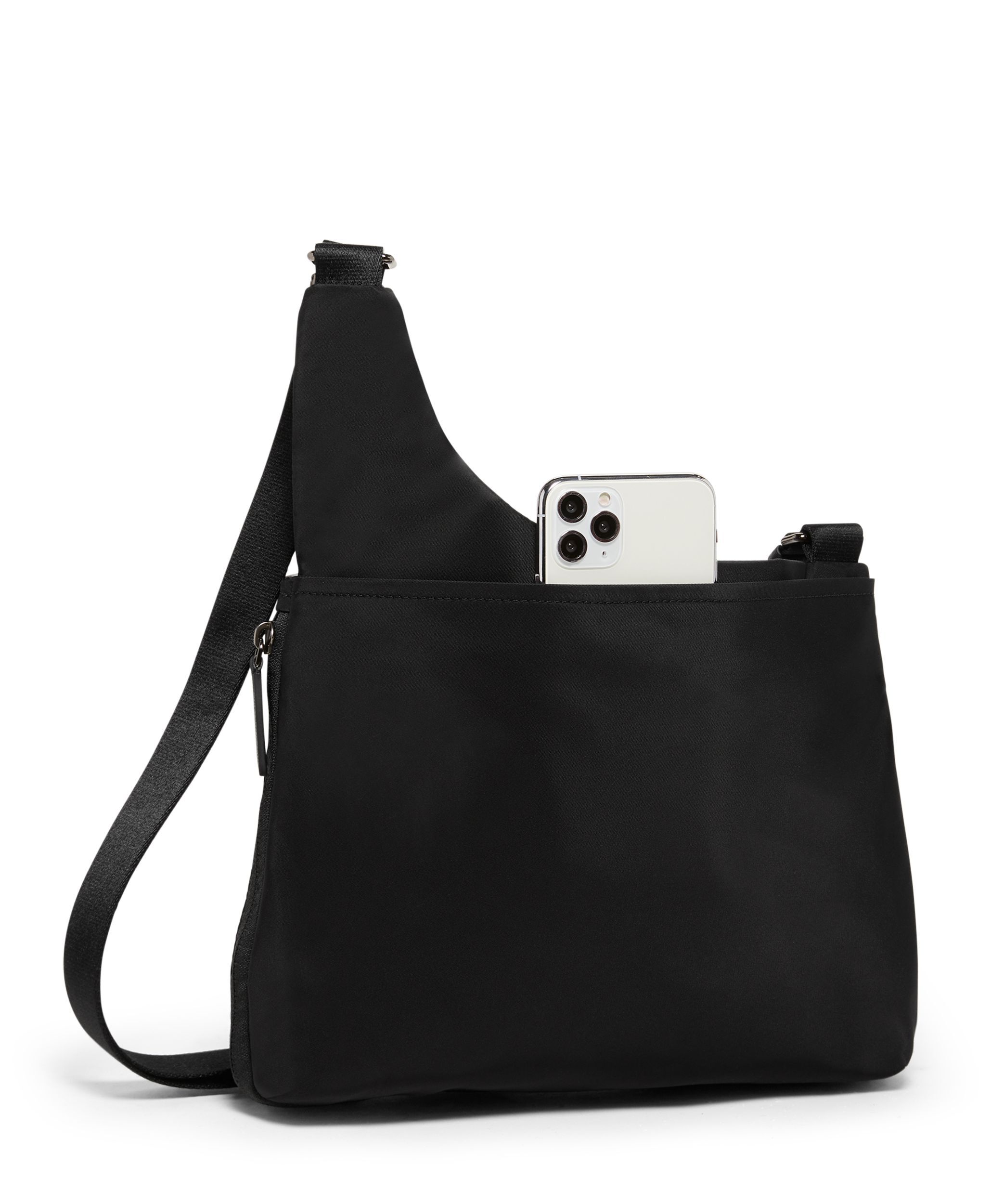 VOYAGEUR 「グレトナ」クロスボディ ブラック/ガンメタル｜TUMI