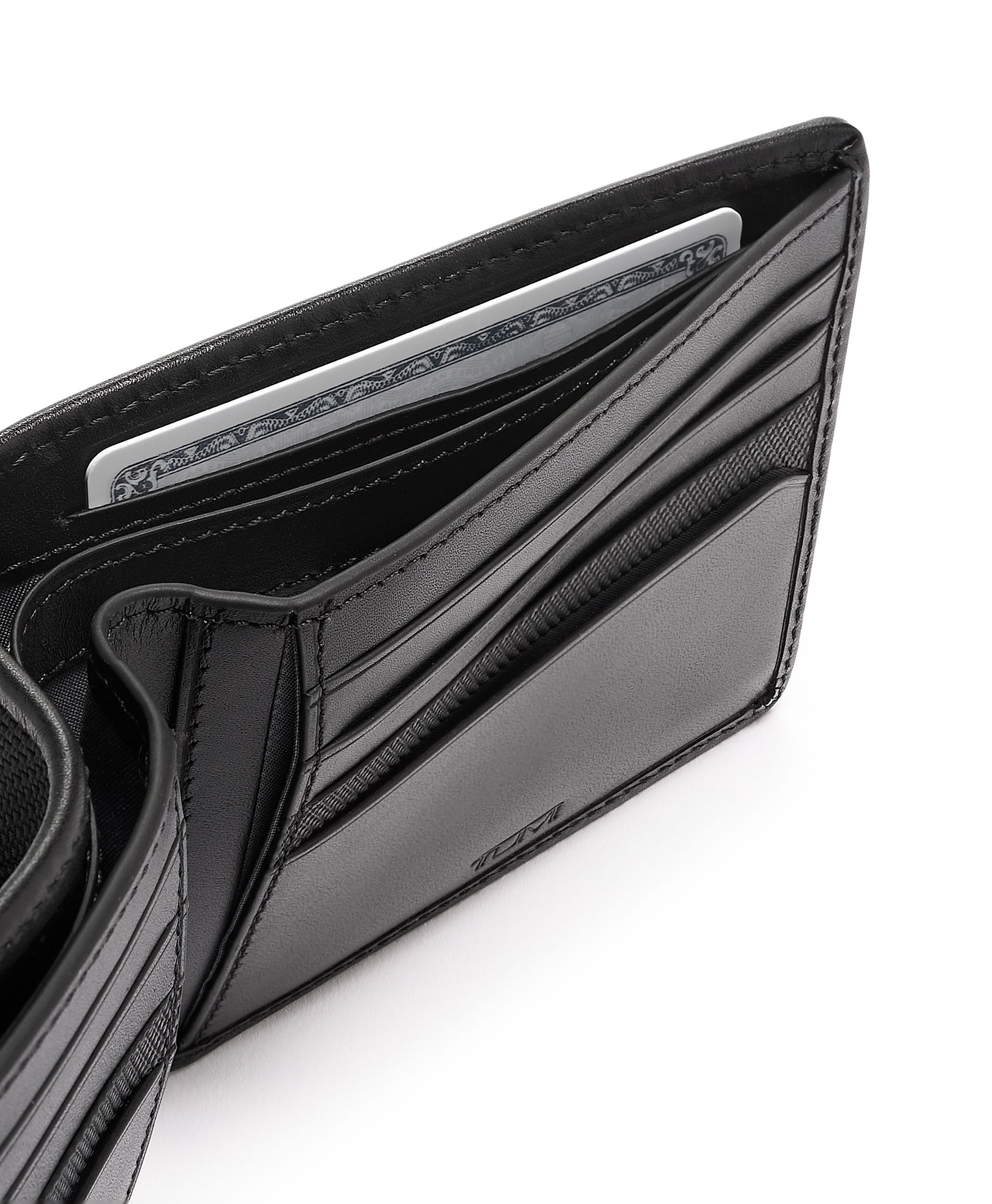 （▲19,000円）TUMI 財布 グローバル・ダブル・ビルフォールド グローバル・ダブル・ビルフォールド ブラック ノアール｜TUMI
