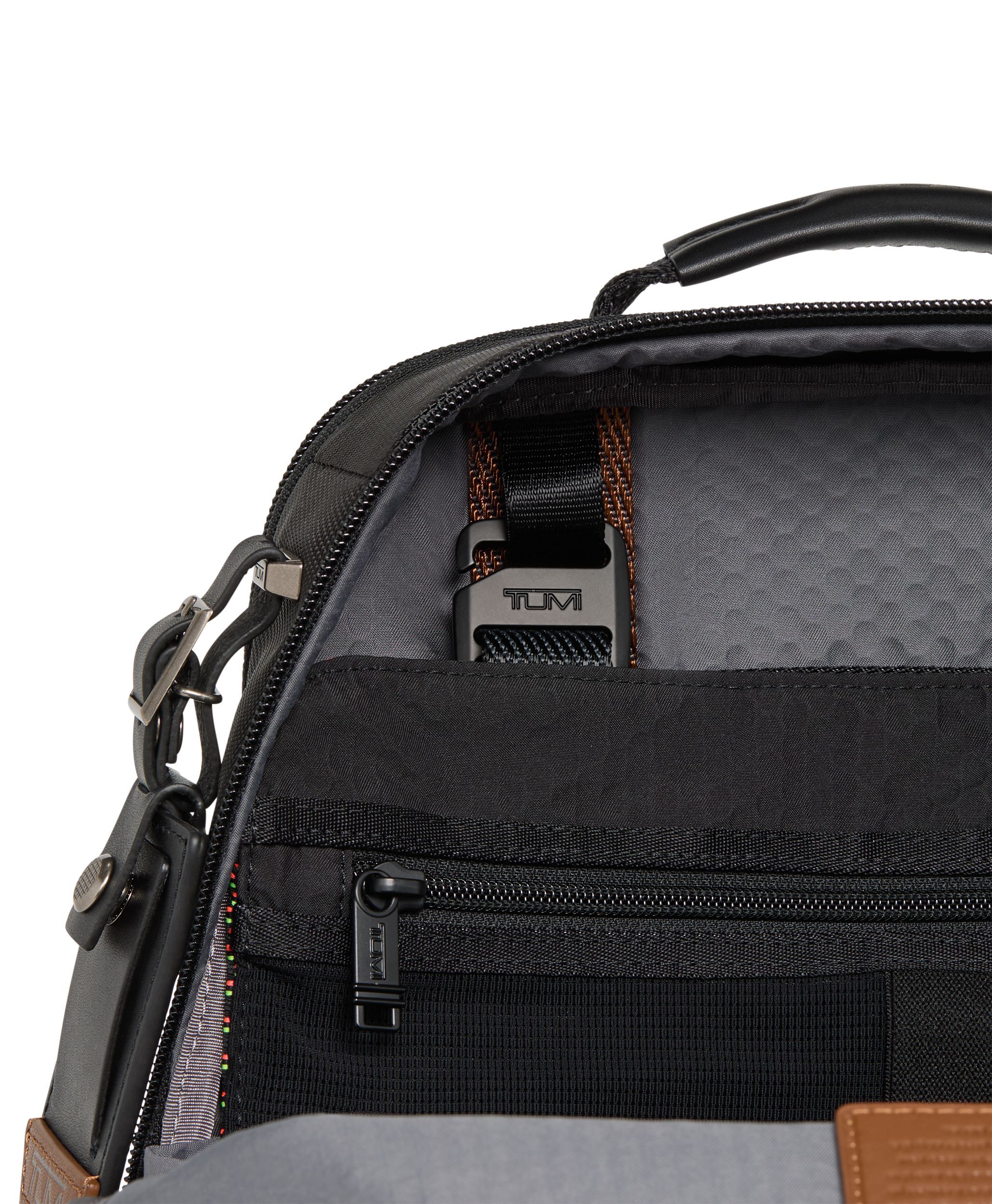 TUMI トラベルポーチ イエロー（モバイルオーガナイザー） TUMI＋ モバイル・オーガナイザー｜TUMI(トゥミ)公式サイト | TUMI