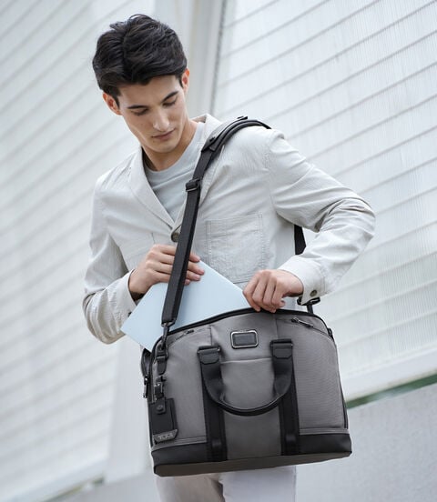 「アカデミー」ブリーフ ALPHA BRAVO  lifestyle | TUMI