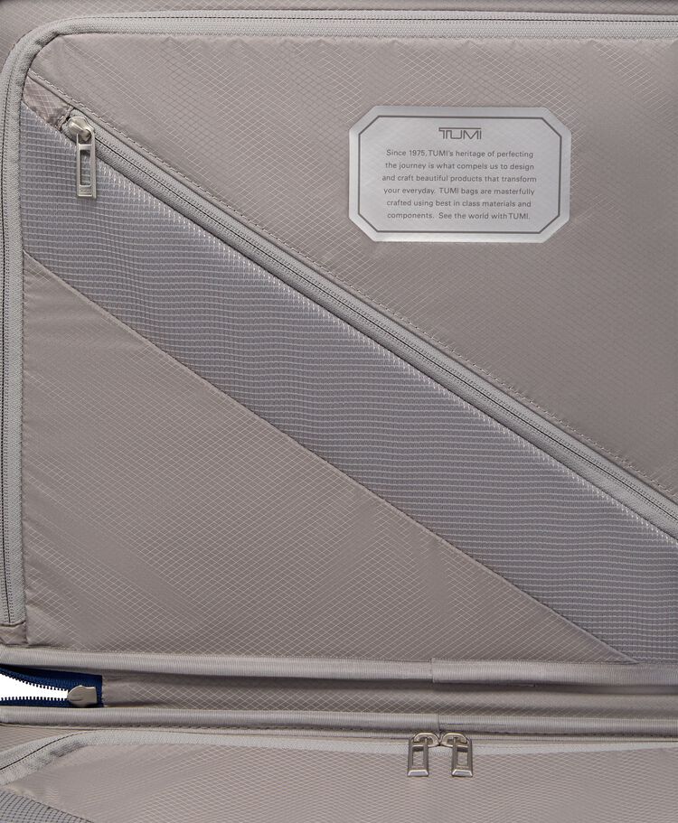 インターナショナル・キャリーオン  hi-res | TUMI