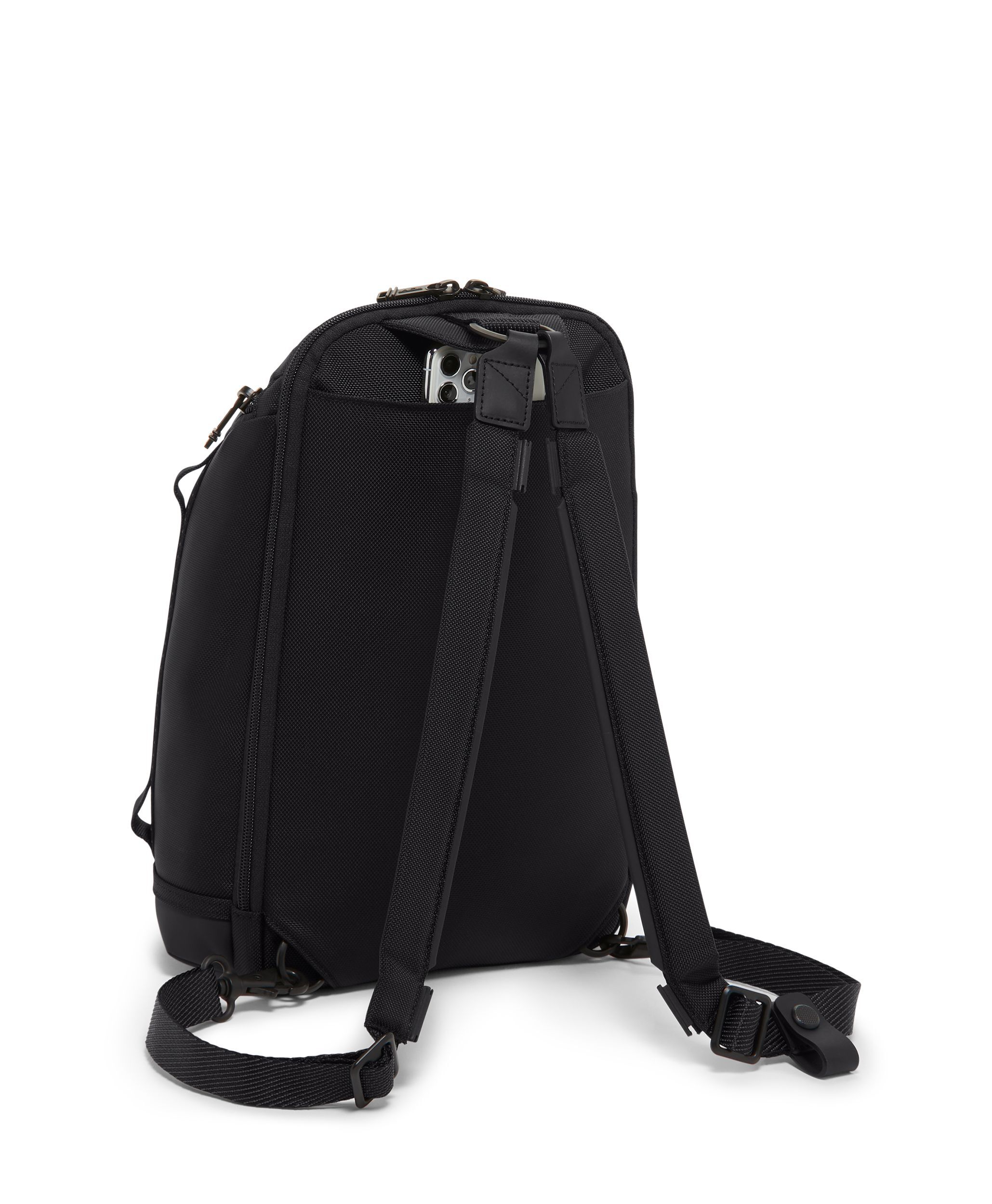 TUMI 最大42%☆4/24限定 正規品5年保証 トゥミ ボディバッグ