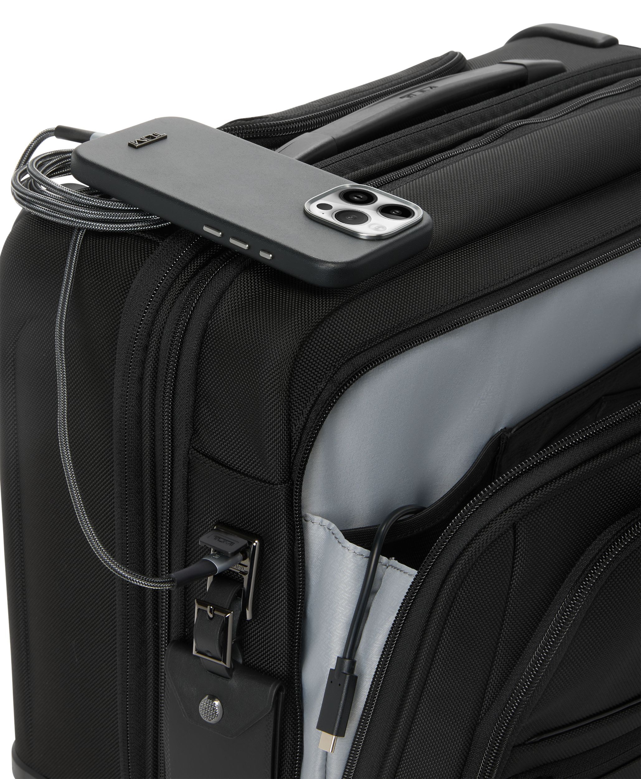 TUMI ALPHA（アルファ） デラックス・ラップトップ・エクスパンダブル