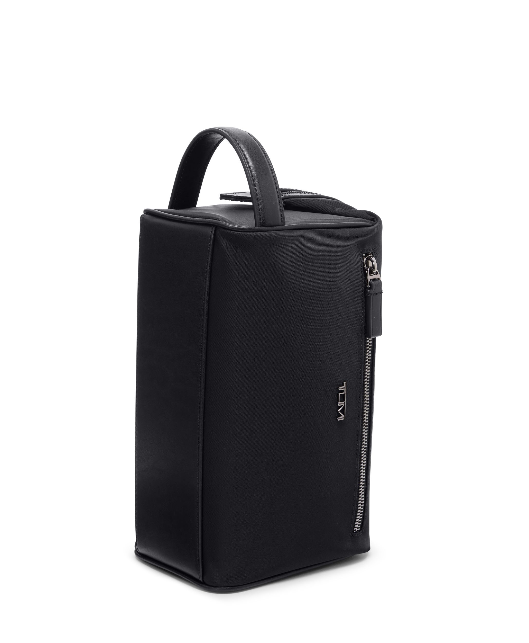 TRAVEL ACCESSORYフレーム・トラベル・キット｜TUMI(トゥミ)公式サイト