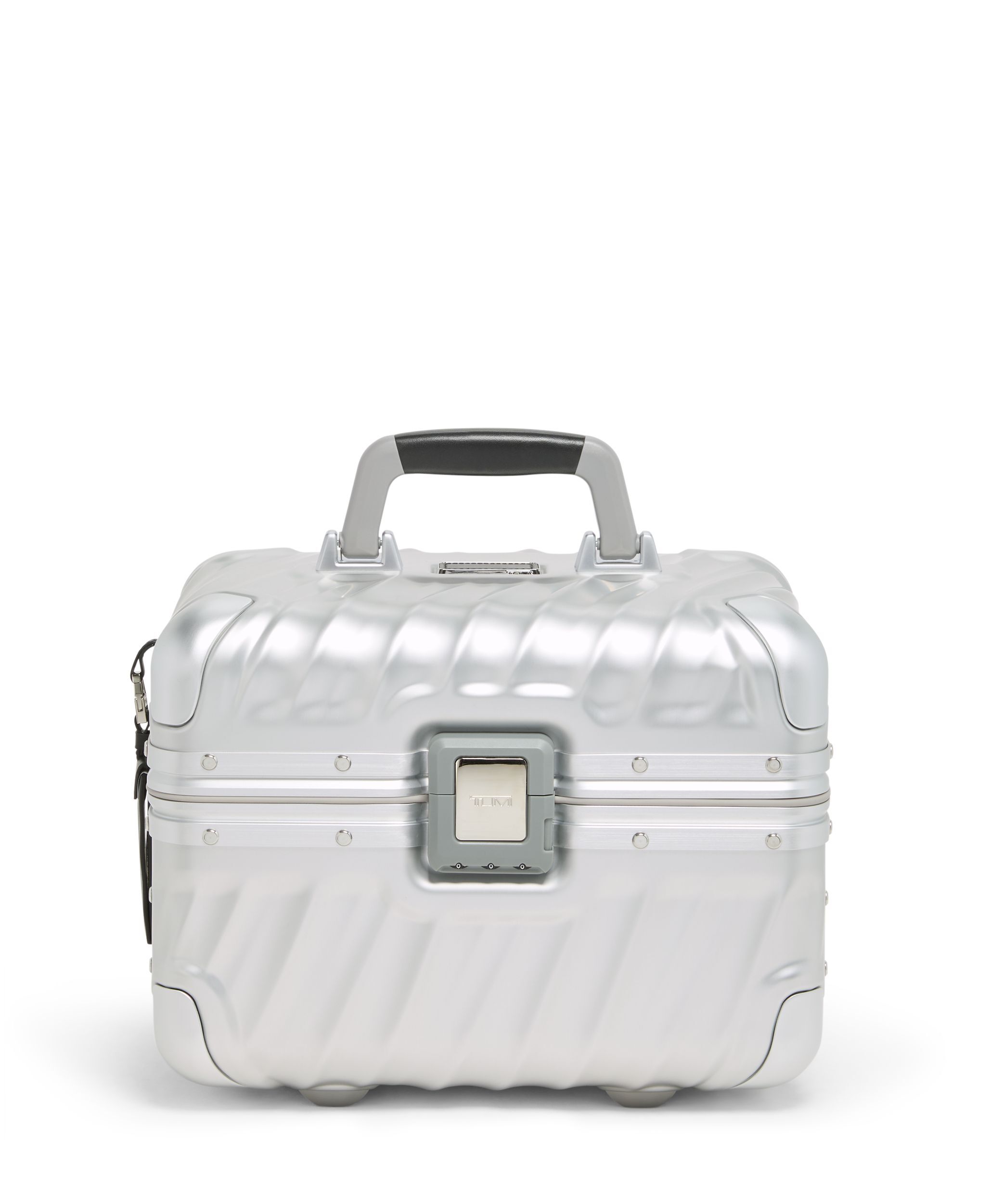 19 Degree Aluminum｜TUMI(トゥミ)公式サイト