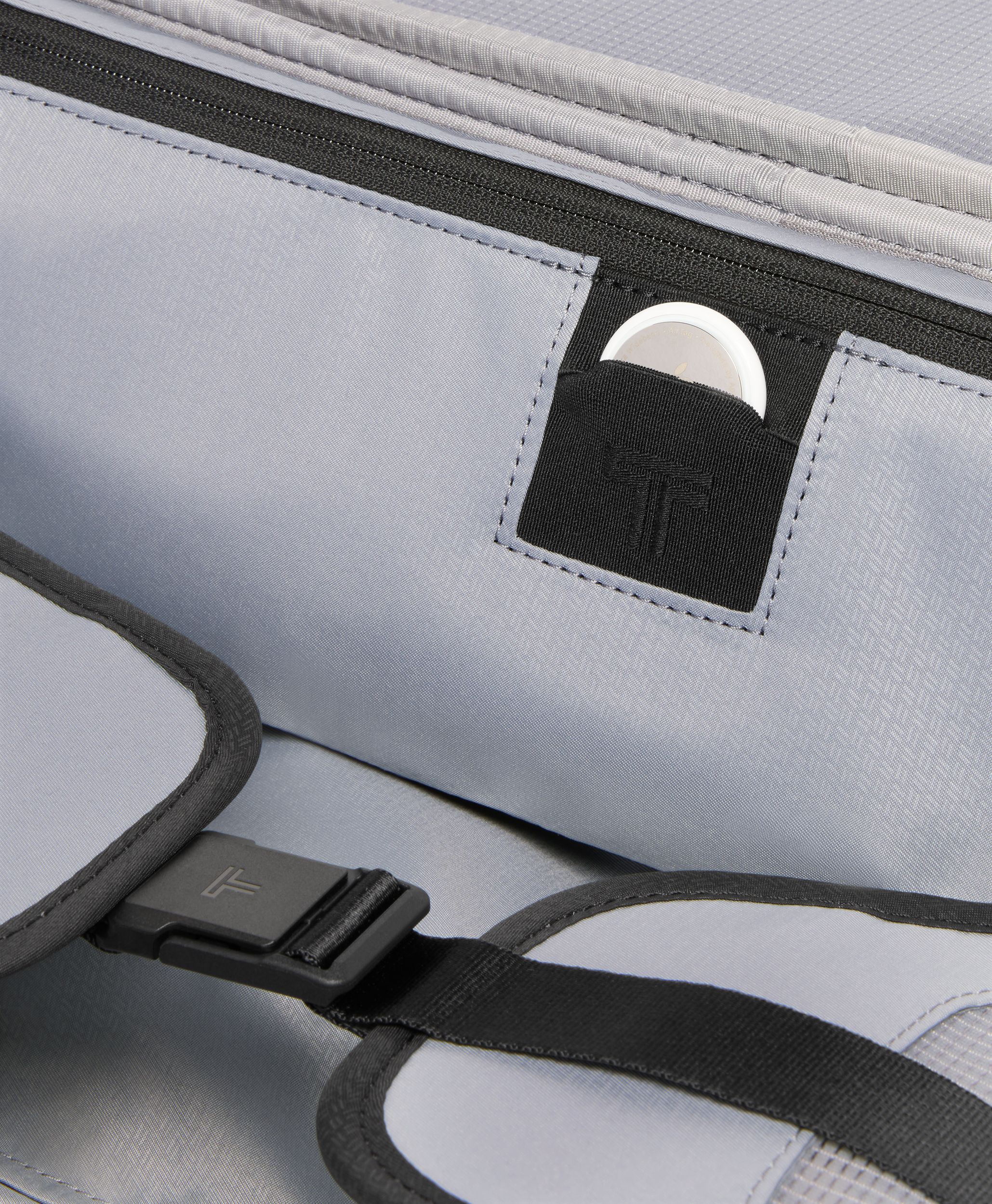 ナイロン キャリーケース・スーツケース｜TUMI(トゥミ)公式サイト
