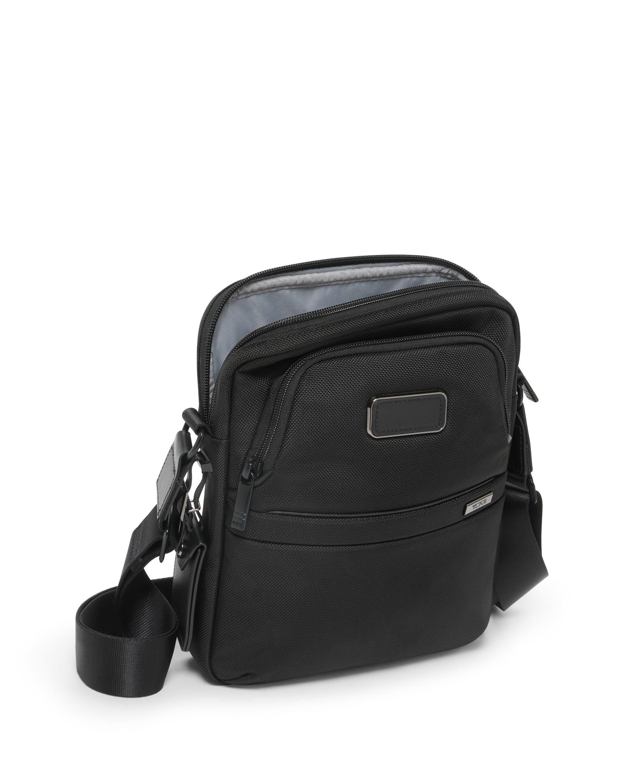 TUMI ALPHA（アルファ） ミディアム・クロスボディ ブラック| TUMI