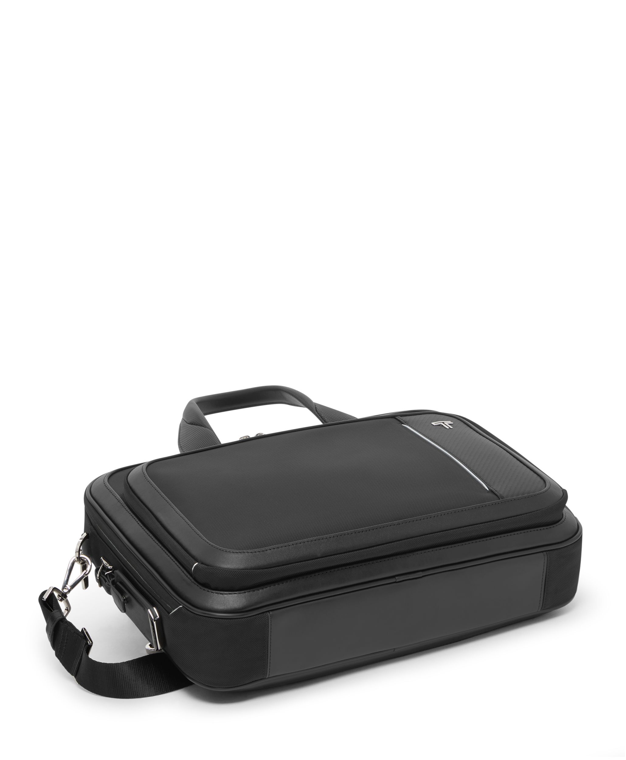 TUMI Arrive 「サドラー」ブリーフ ARRIVÉ 「サドラー」ラージ・ブリーフ｜TUMI(トゥミ)公式サイト