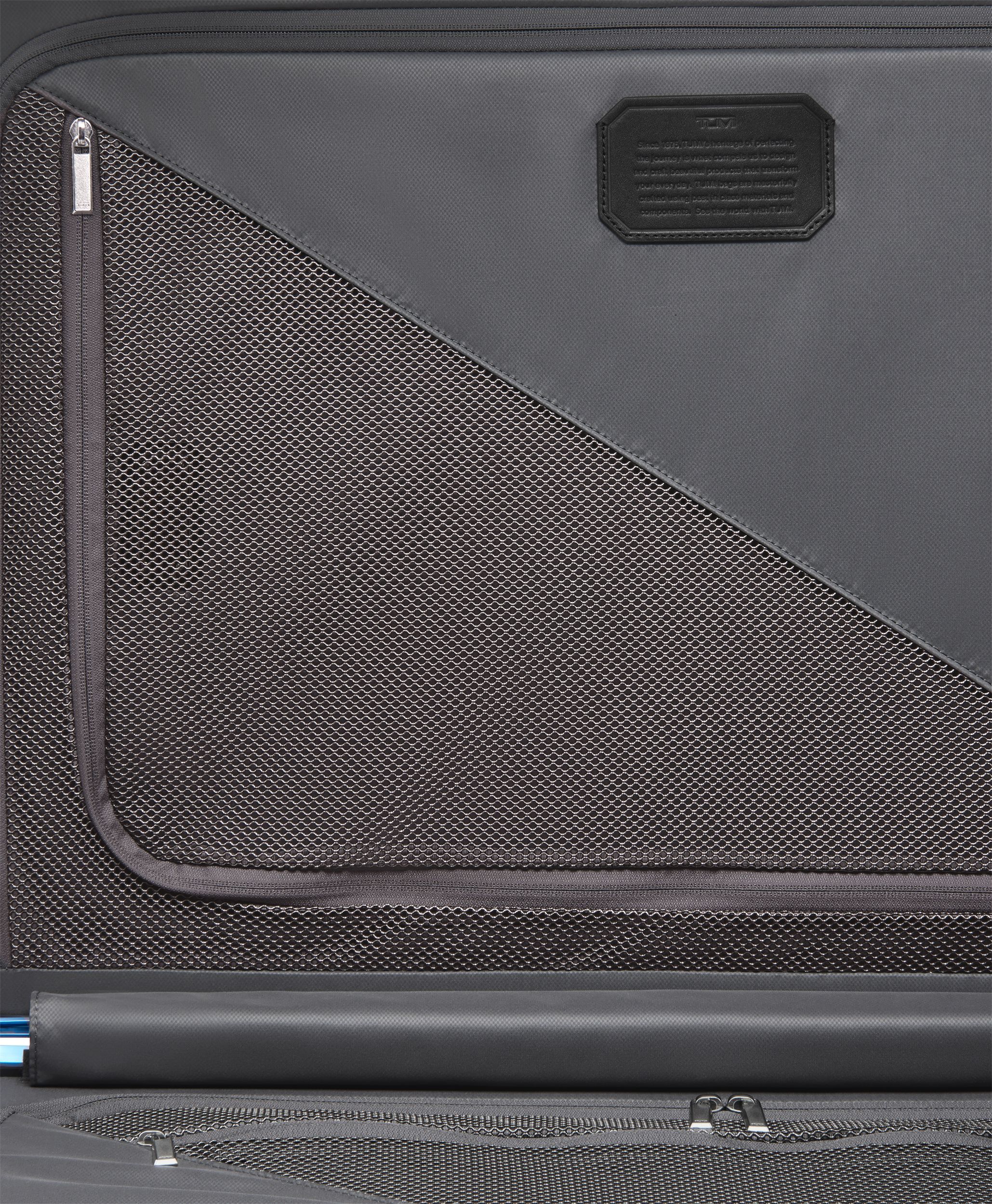 TUMI❨トゥミ❩公式サイト | バッグ・バックパック・キャリーケース