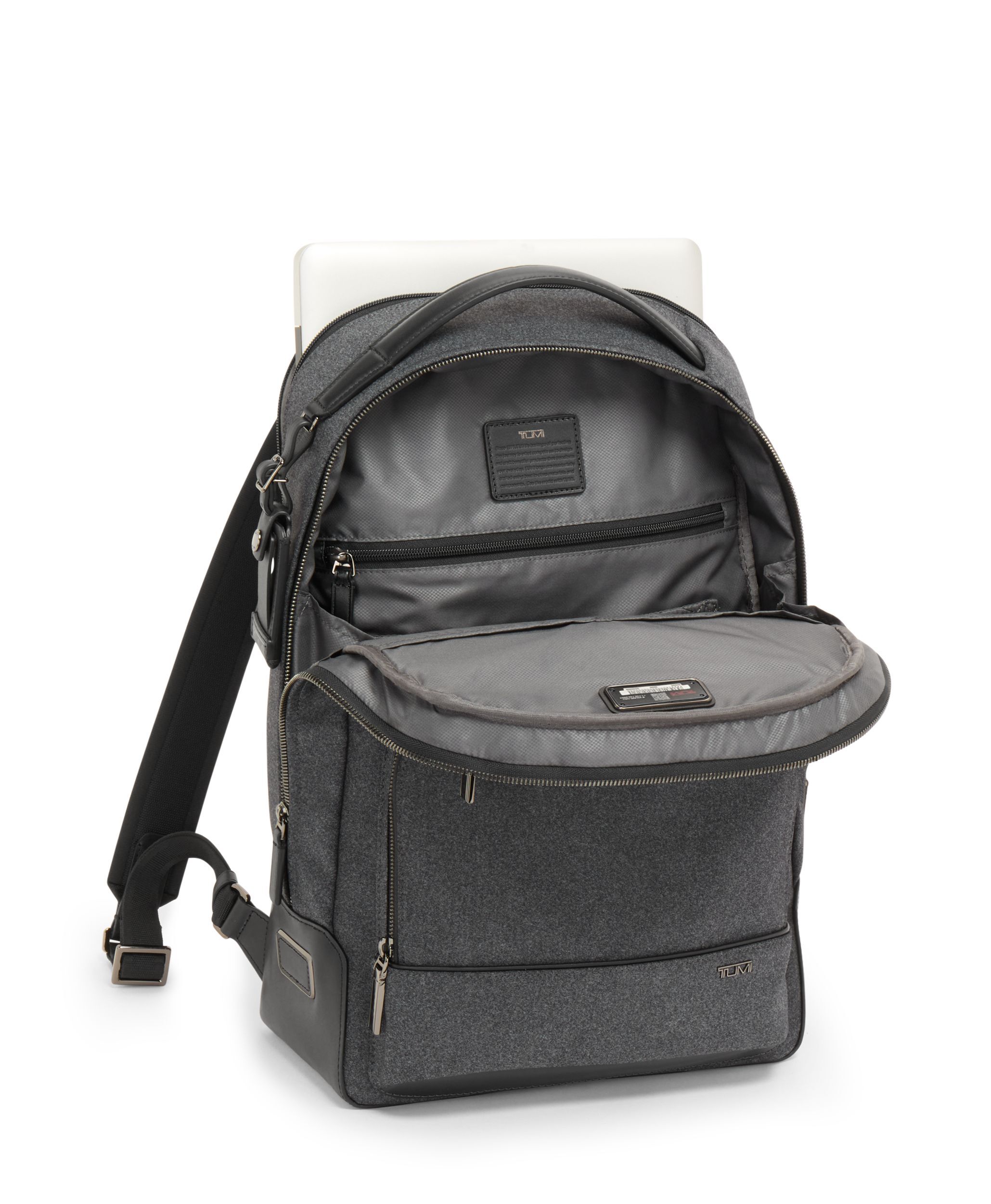 HARRISON 「ウォレン」バックパック ダーク チャコール｜トゥミ公式サイト | TUMI