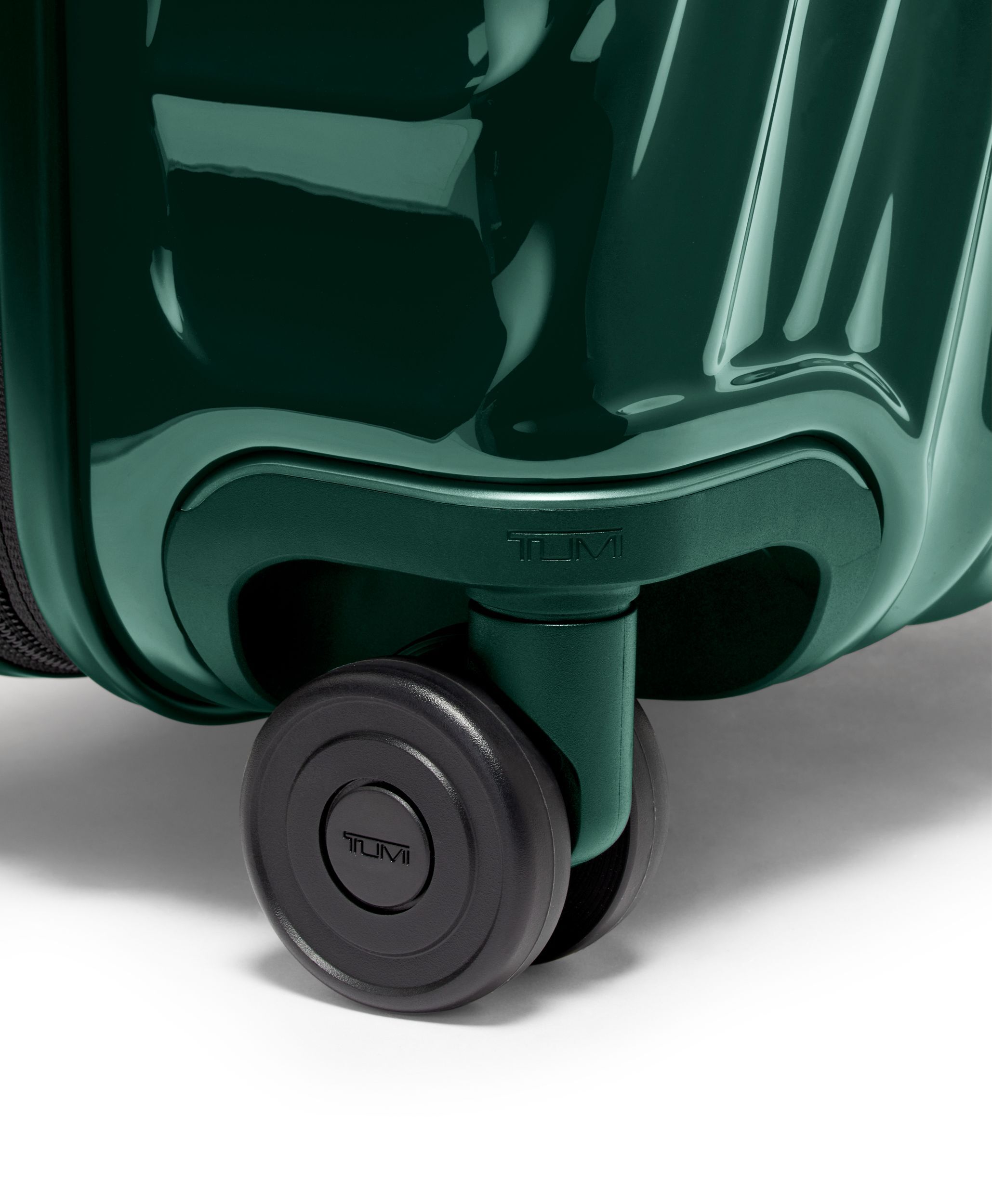 19 DEGREE インターナショナル・エクスパンダブル・4ウィール