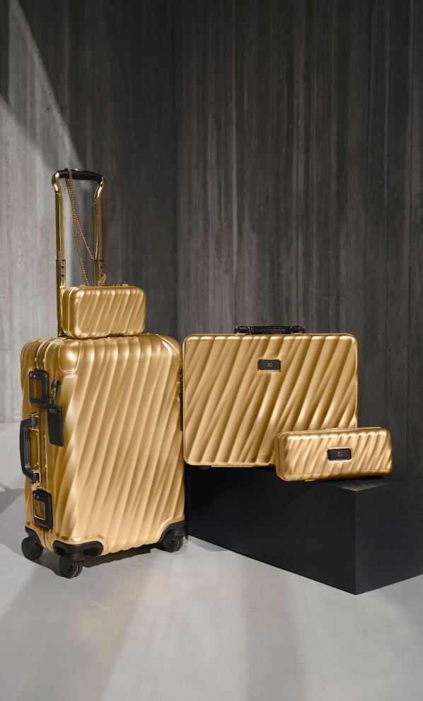 TUMI-Gift-Finder-Grid-Breaker