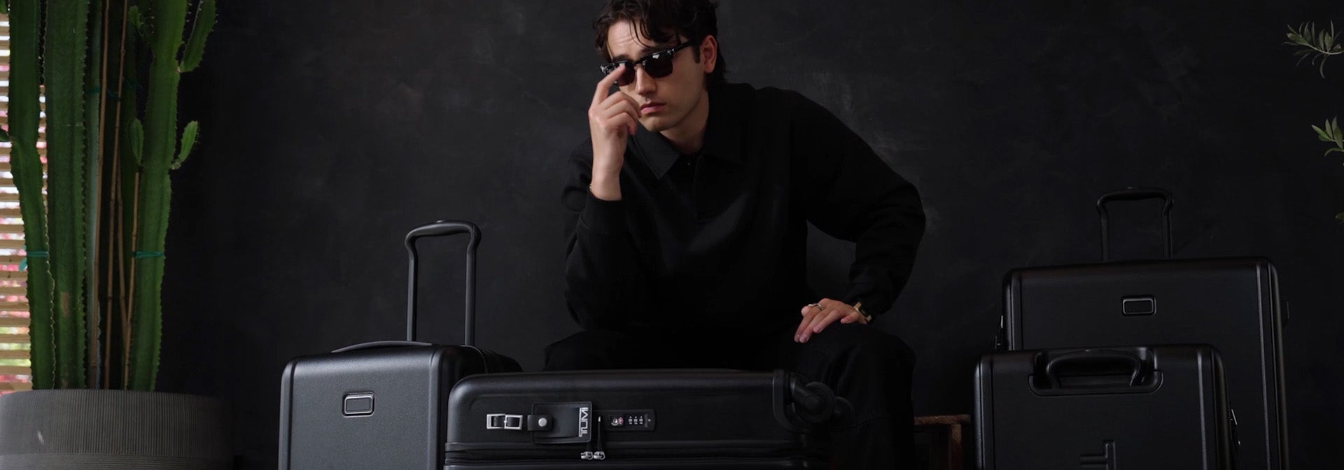 top-banner-video-thumbnail-desktop