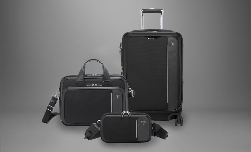 NASSAU スクエア・コイン・ケース ブラック スムース｜TUMI